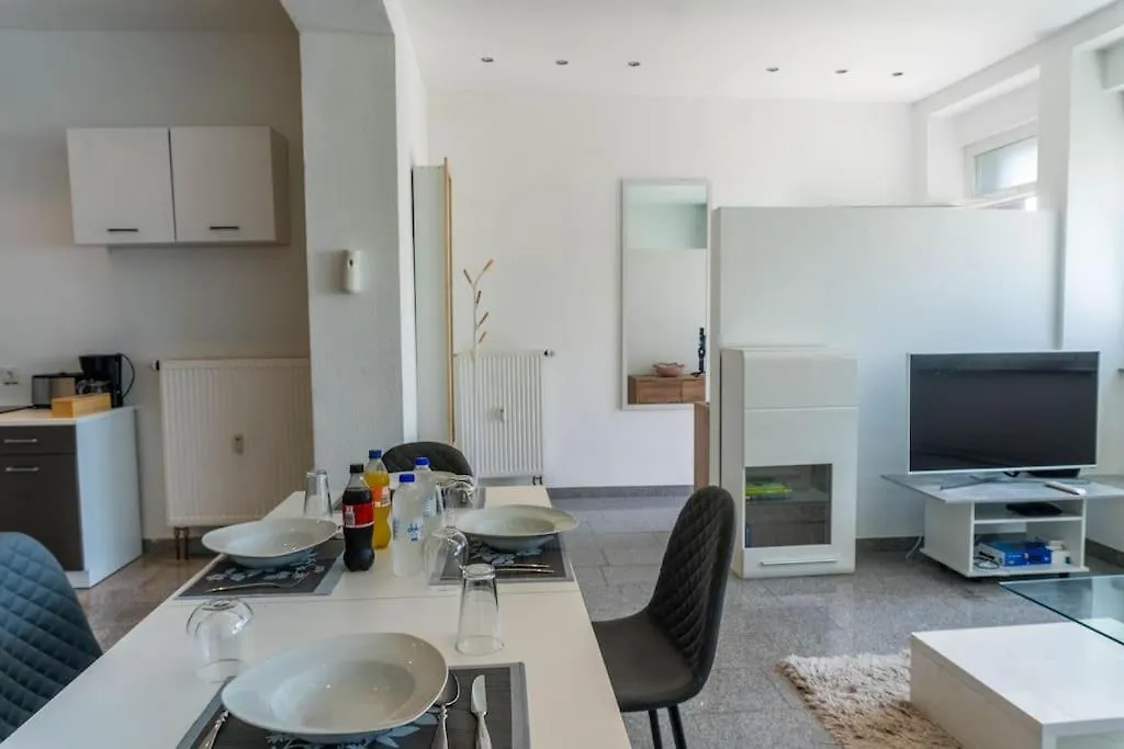 Your Luxurious Home In Köln Apartman